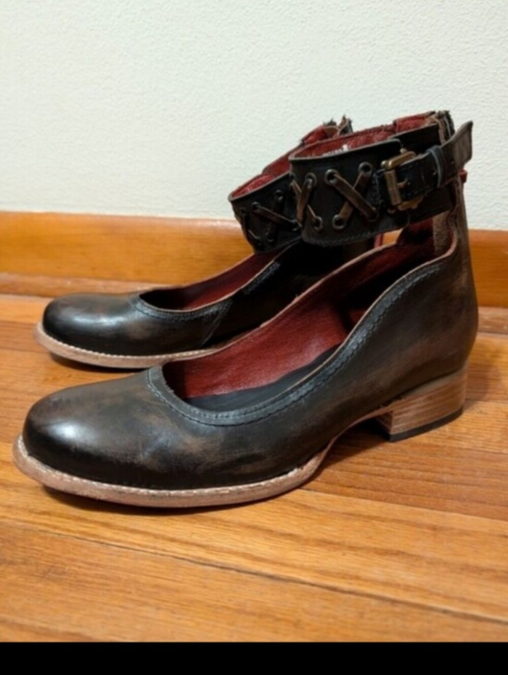 Freebird Moana Deep Brown Black Ankle Zip Flats - Picture 6 of 9